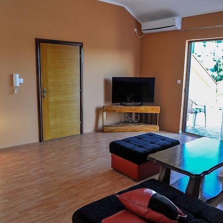 Apartman Selena 트레빈예 외부 사진